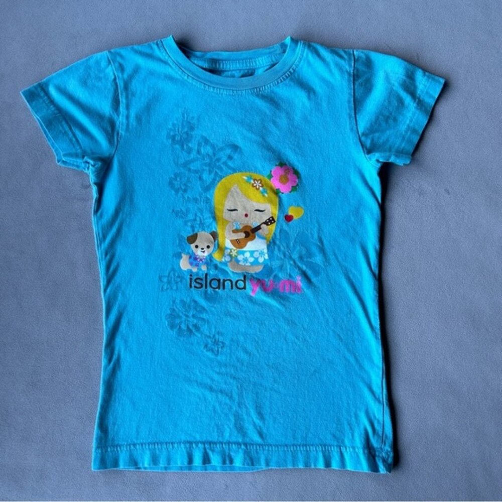 3 for $25 ~ Island Yumi ~ Tee ~ Girls Size Medium
